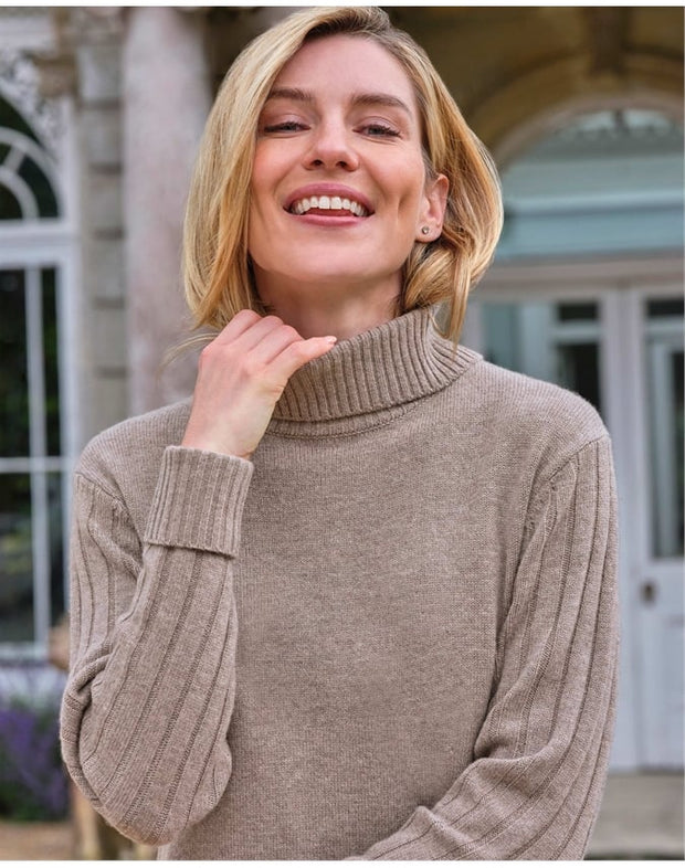 <h1><strong>KNITTED DRESSES</strong></h1>