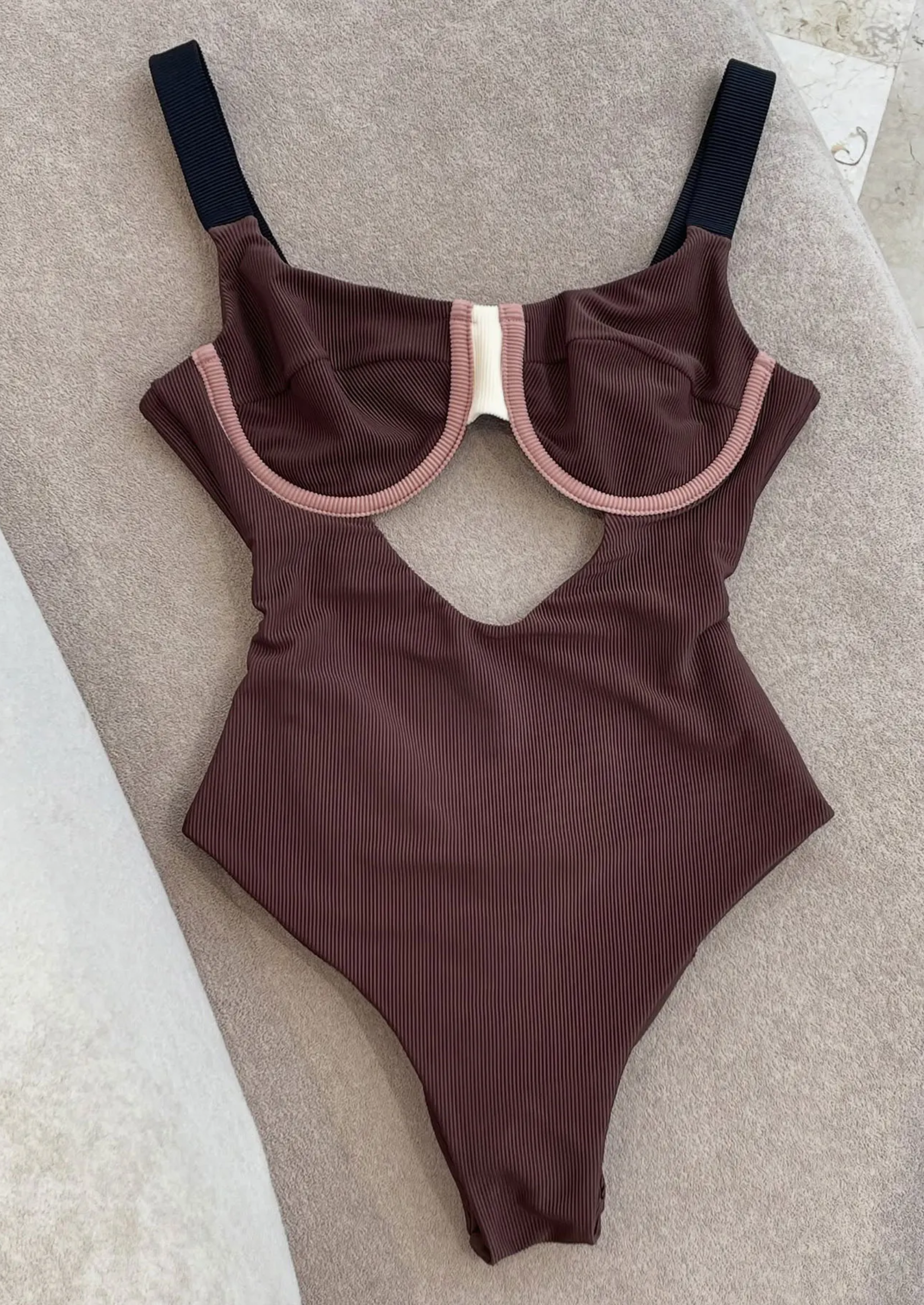 Vintage Style Monokini Swimsuit